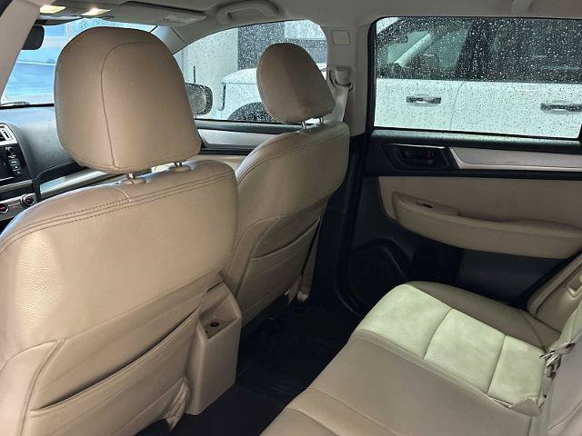 Used 2018 Subaru Outback 2.5i AWD/4WD image 23
