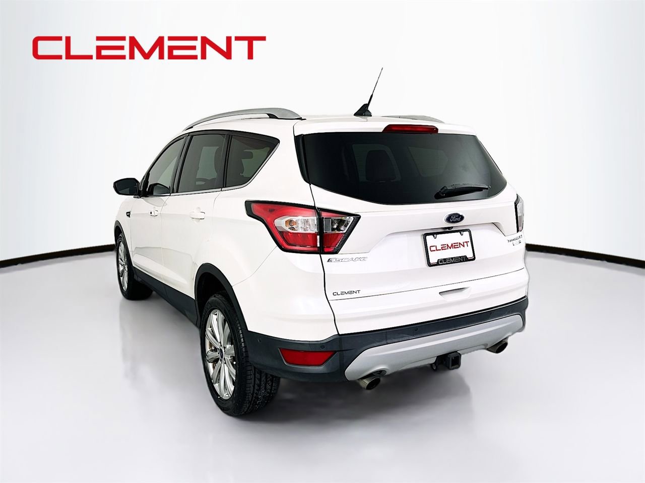 Certified 2018 Ford Escape Titanium w/ Ford Safe & Smart Package image 8