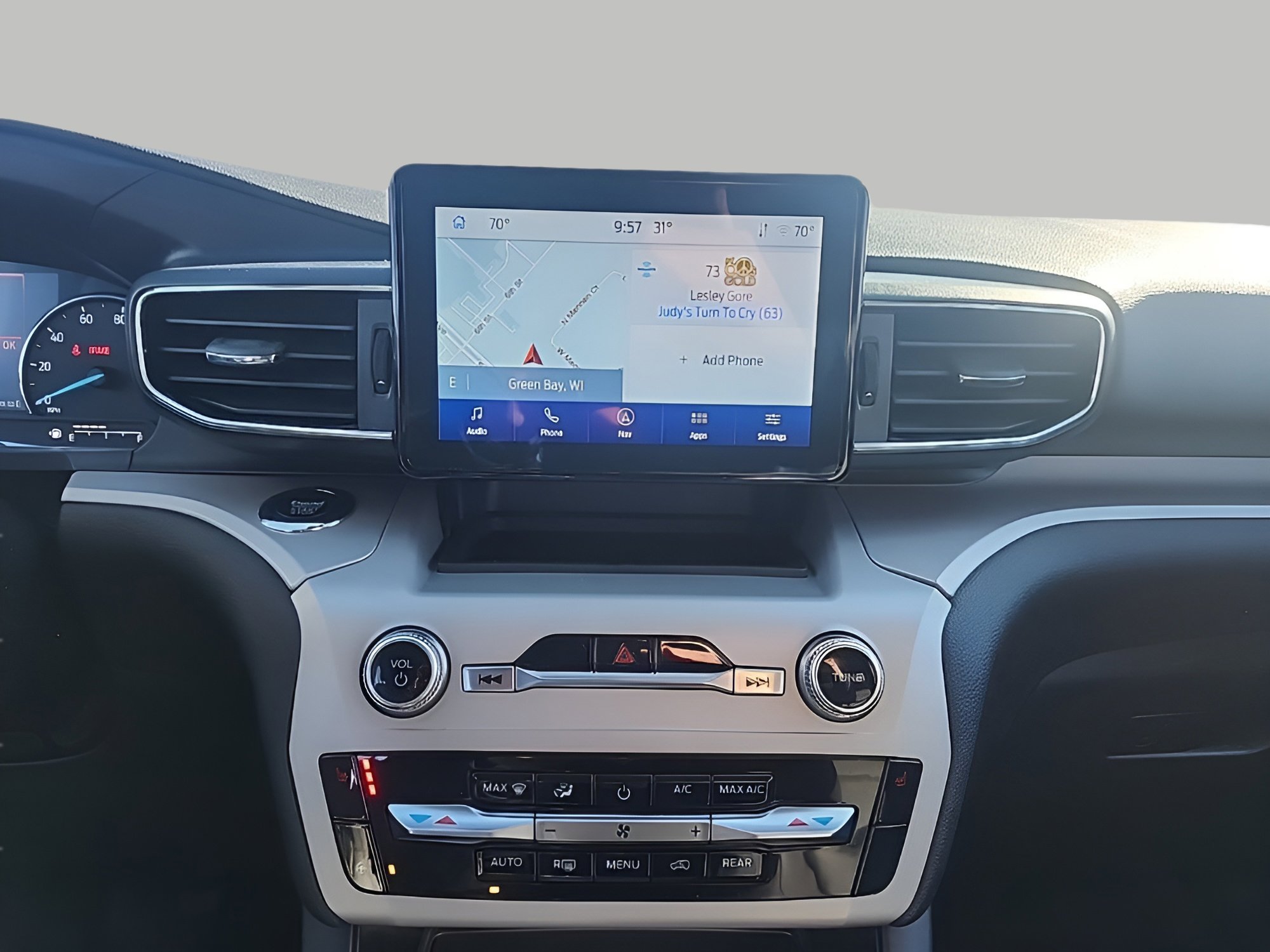 Certified 2023 Ford Explorer XLT w/ Equipment Group 202A image 18