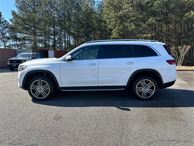 Used 2022 Mercedes-Benz GLS 450 4MATIC image 2