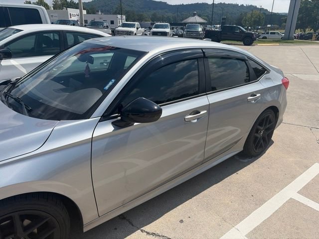 Used 2023 Honda Civic Sport image 3