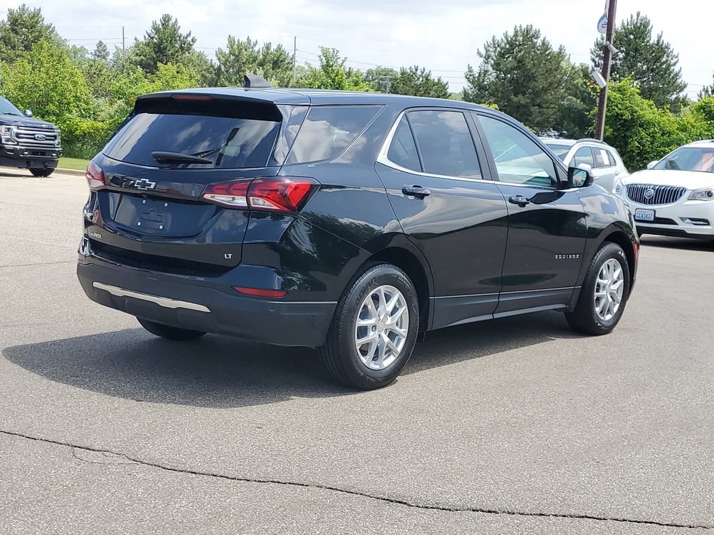 Used 2022 Chevrolet Equinox LT FWD image 4