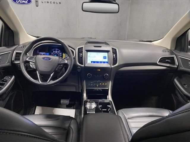 Certified 2020 Ford Edge SEL w/ Convenience Package AWD/4WD image 2