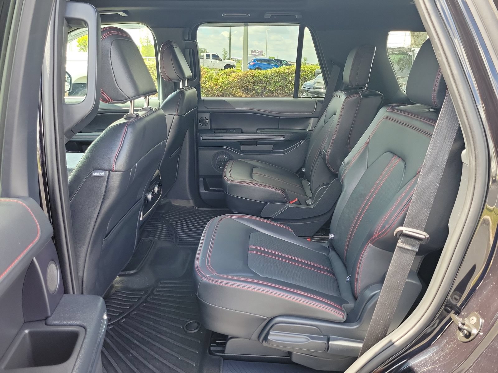 Certified 2024 Ford Expedition Limited RWD image 11
