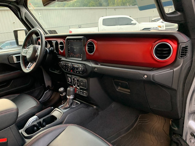Used 2020 Jeep Gladiator Rubicon AWD/4WD image 12