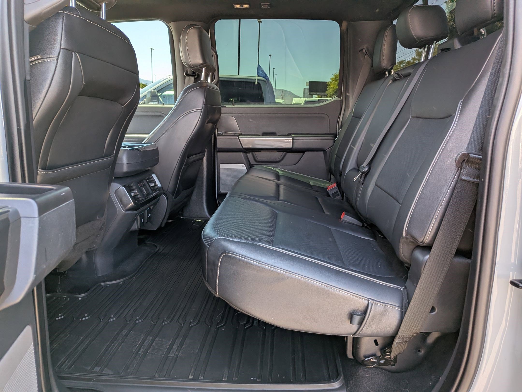 Certified 2023 Ford F150 Lariat w/ Equipment Group 502A High AWD/4WD image 33