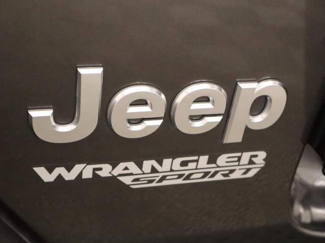 Used 2020 Jeep Wrangler Sport AWD/4WD image 29