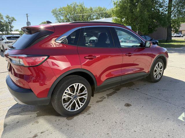 Certified 2022 Ford Escape SEL w/ Technology Package image 8