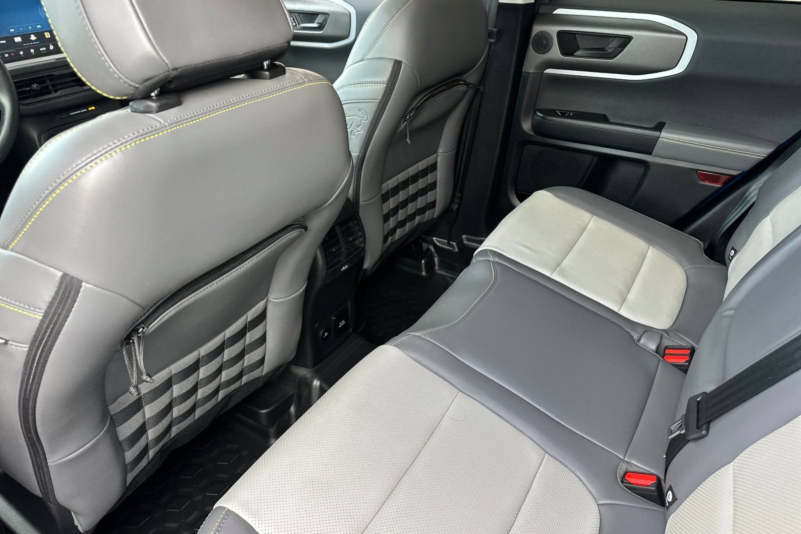 Certified 2025 Ford Bronco Sport Badlands w/ Sasquatch Badlands Package AWD/4WD image 12