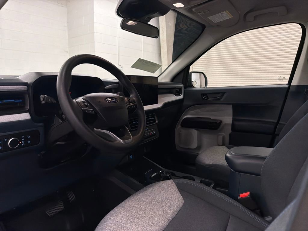 Certified 2025 Ford Maverick XLT image 11