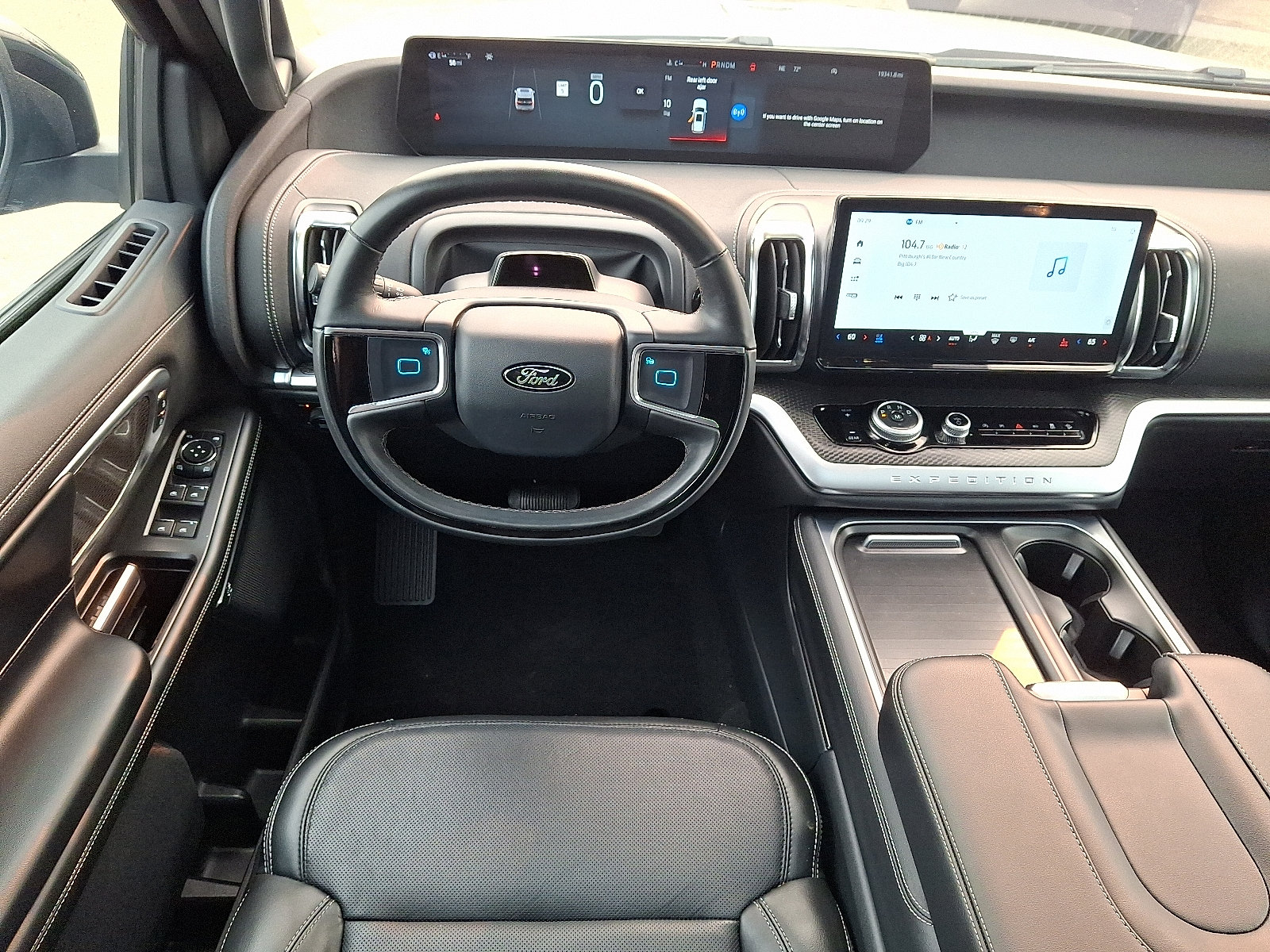 Certified 2025 Ford Expedition Platinum w/ Stealth Appearance Package AWD/4WD image 12