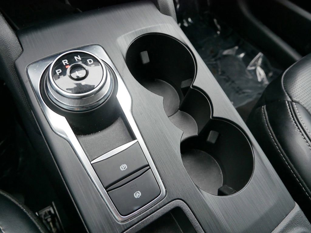 Certified 2024 Ford Escape Platinum image 23