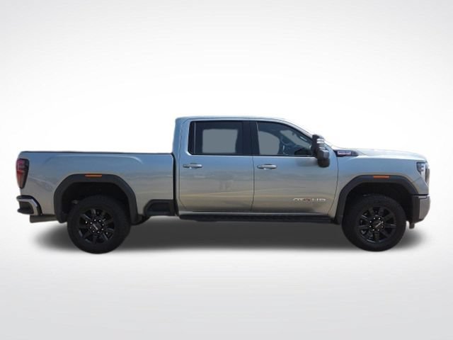 Used 2024 GMC Sierra 2500 AT4 w/ AT4 Premium Plus Package AWD/4WD image 12