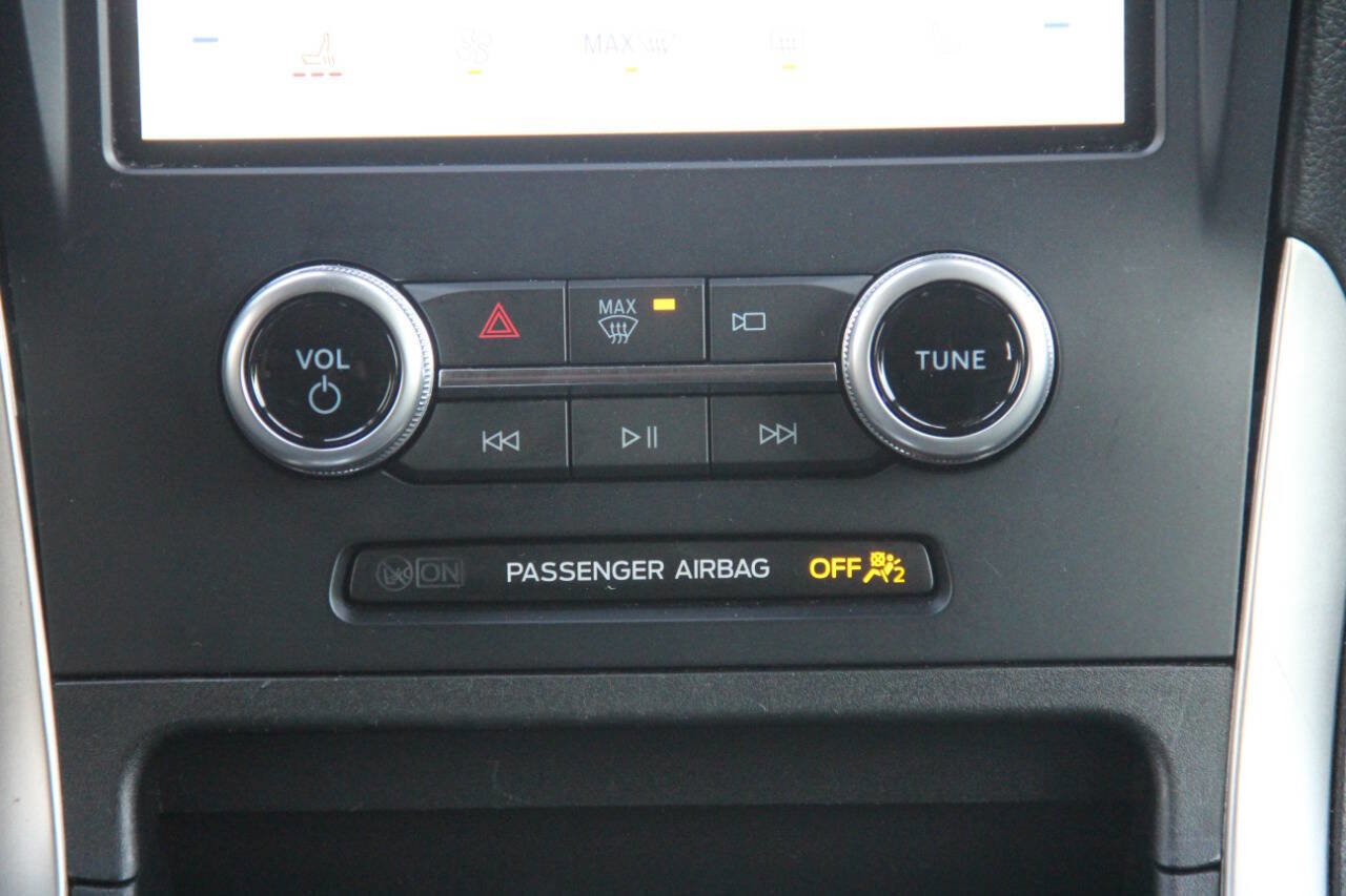 Certified 2023 Ford Edge SEL image 19