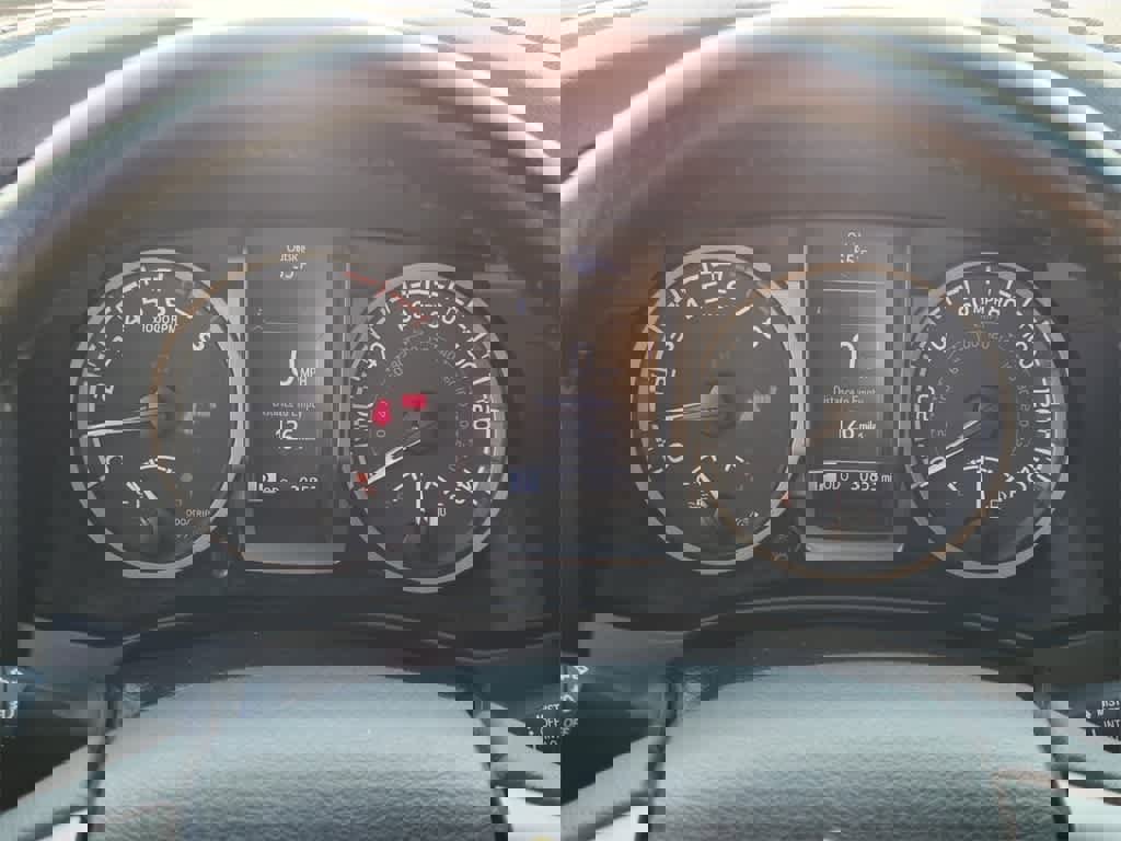 Used 2020 Toyota Tacoma TRD Sport image 22