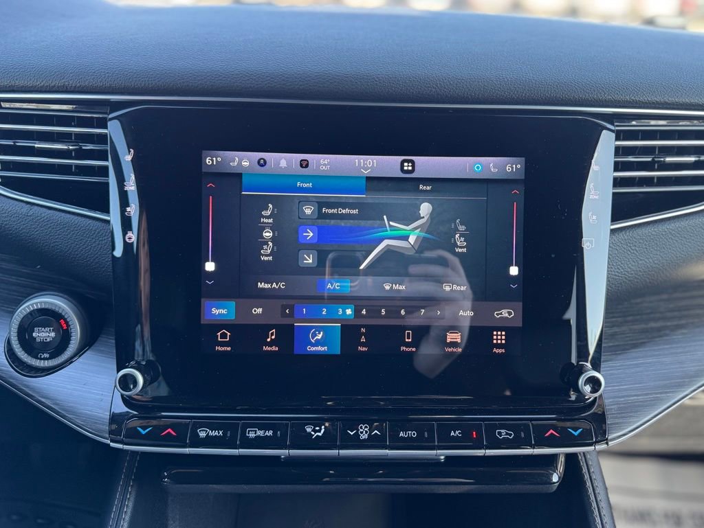 Used 2024 Jeep Wagoneer Series II w/ Flexible Seating Group image 24