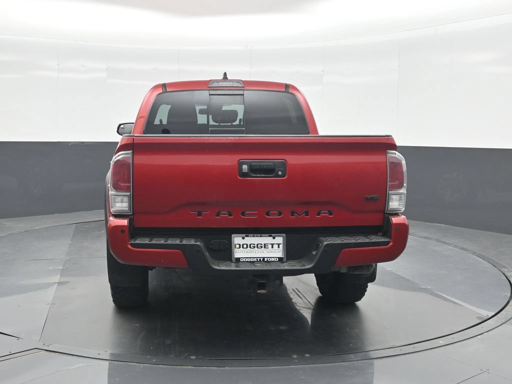 Used 2023 Toyota Tacoma TRD Off-Road w/ Technology Package AWD/4WD image 17