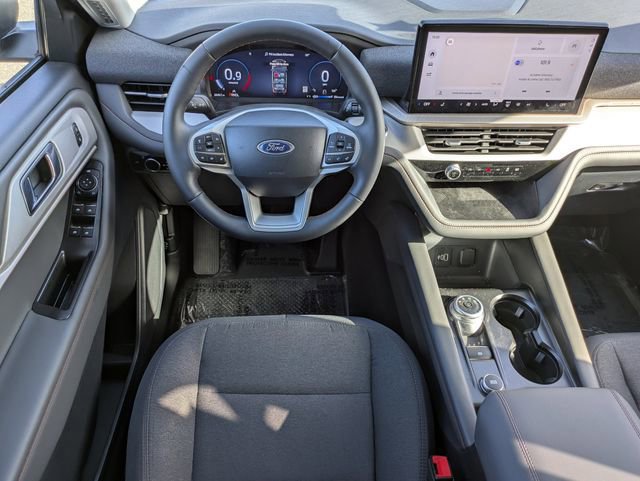 Certified 2026 Ford Explorer Active image 16