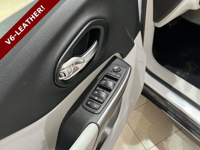 Used 2020 Jeep Cherokee Latitude Lux w/ Comfort/Convenience Group image 21