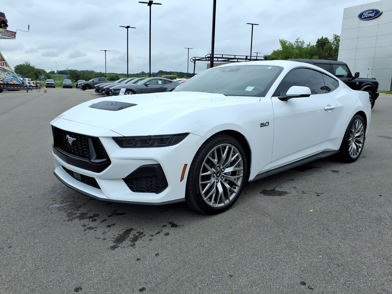 Certified 2026 Ford Mustang GT Premium RWD image 7