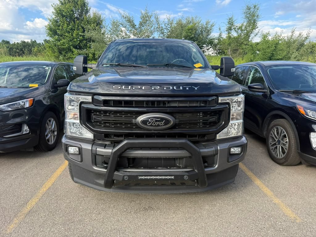 Certified 2022 Ford F350 XLT w/ Black Appearance Package AWD/4WD image 2