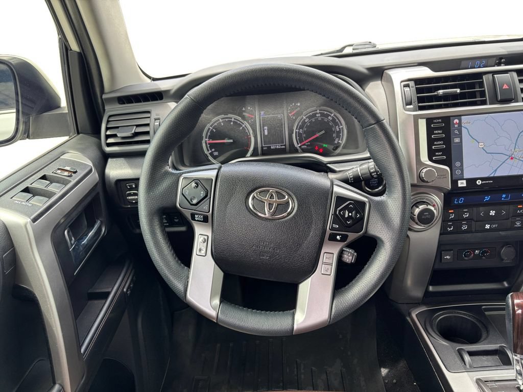 Used 2022 Toyota 4Runner Limited RWD image 18