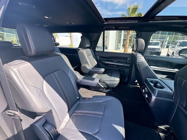 Certified 2023 Ford Expedition Max Platinum image 31