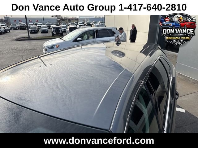 Certified 2024 Ford Edge SEL w/ Convenience Package image 10