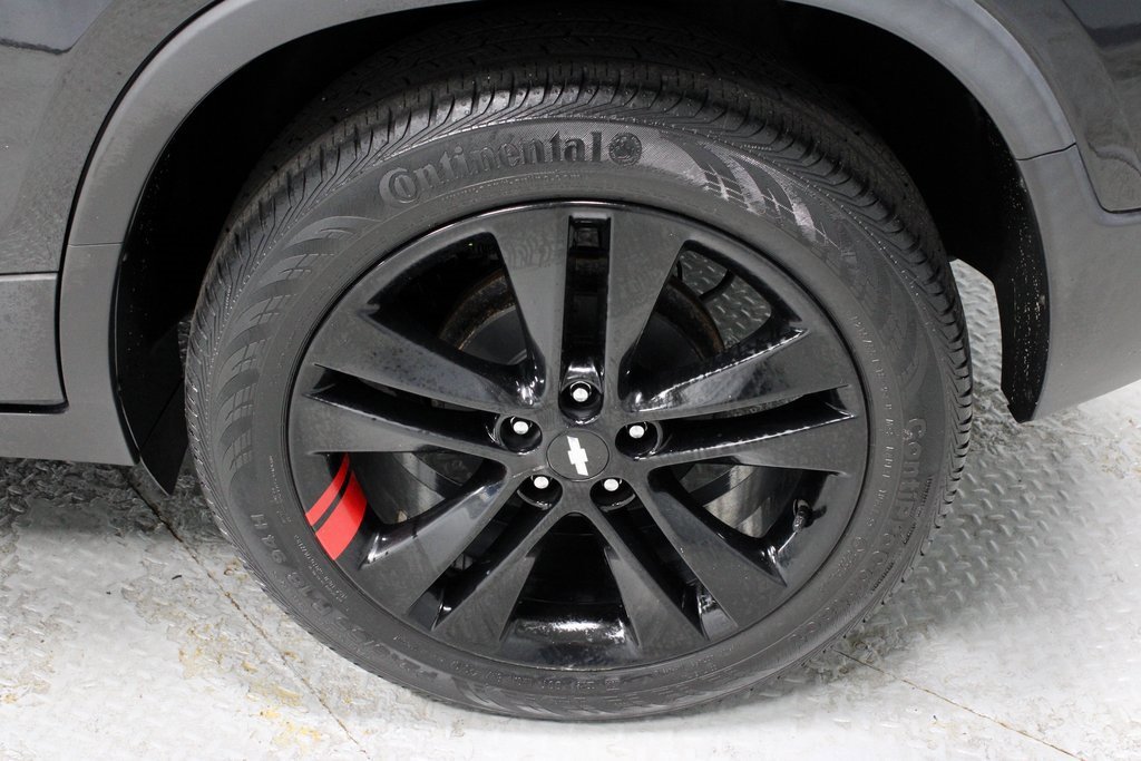 Used 2020 Chevrolet Trax LT w/ Redline Edition image 18