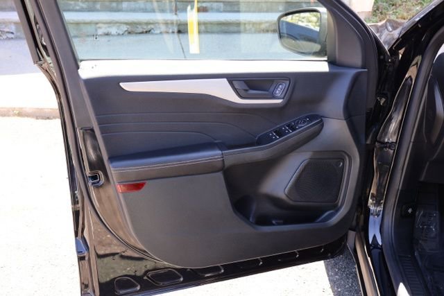 Certified 2022 Ford Escape SE w/ Convenience Package AWD/4WD image 11