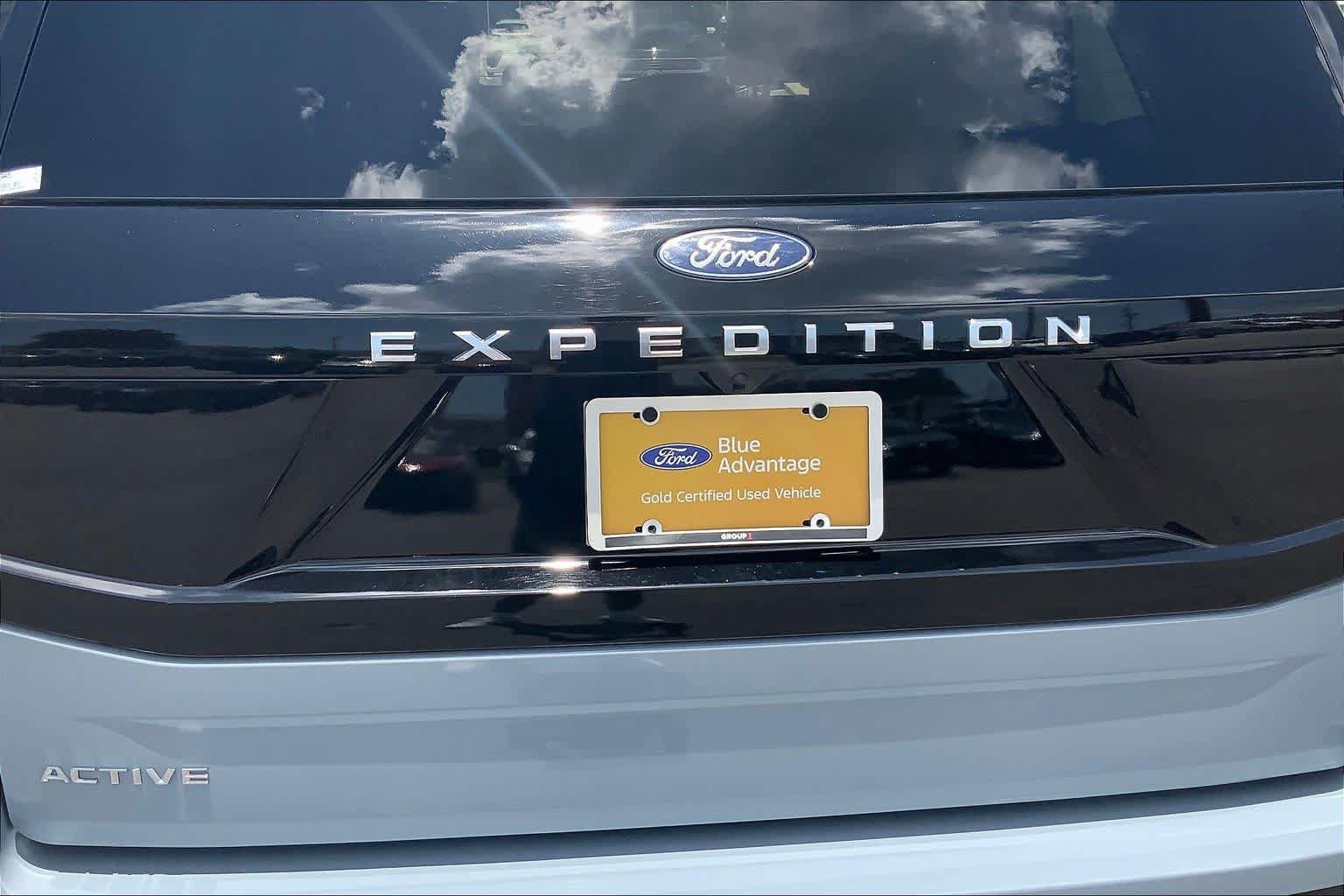 Certified 2025 Ford Expedition Active AWD/4WD image 31