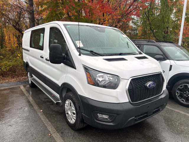 Certified 2025 Ford Transit 250 Low Roof w/ Exterior Upgrade Package RWD image 3
