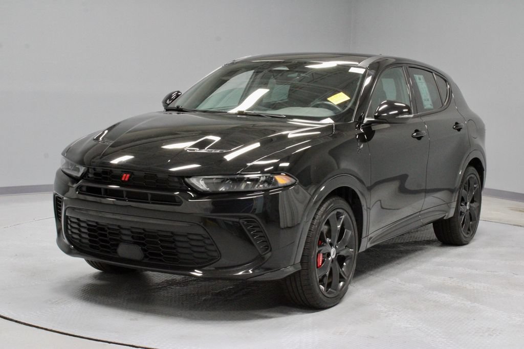 Used 2024 Dodge Hornet R/T Plus AWD/4WD image 8