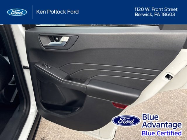 Certified 2022 Ford Escape Titanium w/ Class II Trailer Tow Package image 35