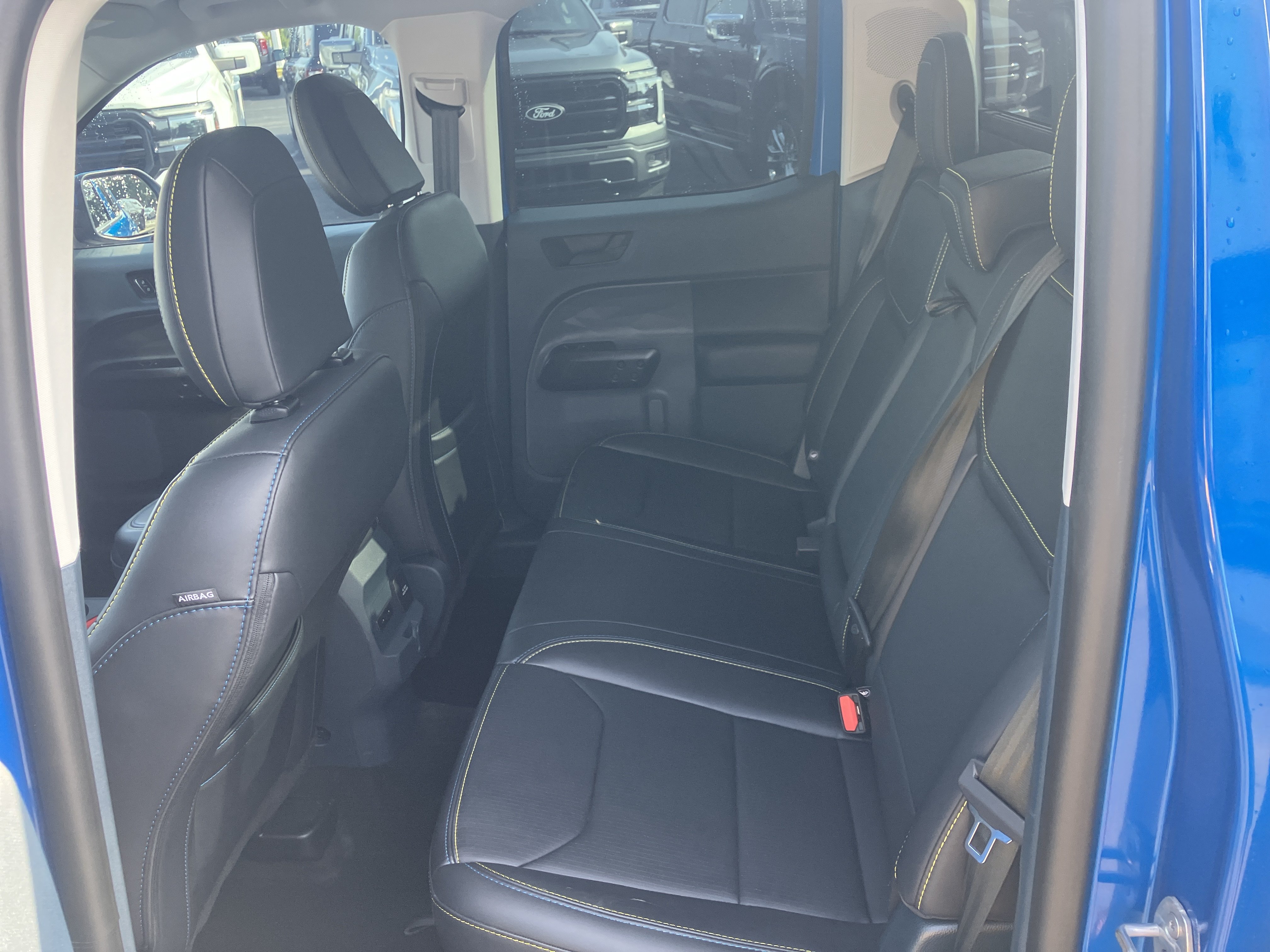 Certified 2025 Ford Maverick Lobo AWD/4WD image 13