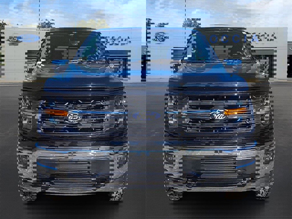 Certified 2025 Ford F150 XLT w/ Equipment Group 302A MID image 7