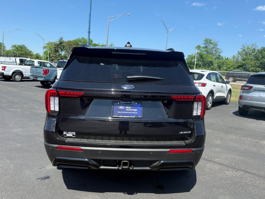 Certified 2025 Ford Explorer ST-Line w/ ST-Line Street Pack AWD/4WD image 7