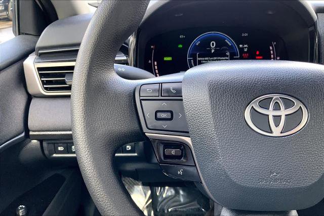 Used 2025 Toyota Camry LE FWD image 24