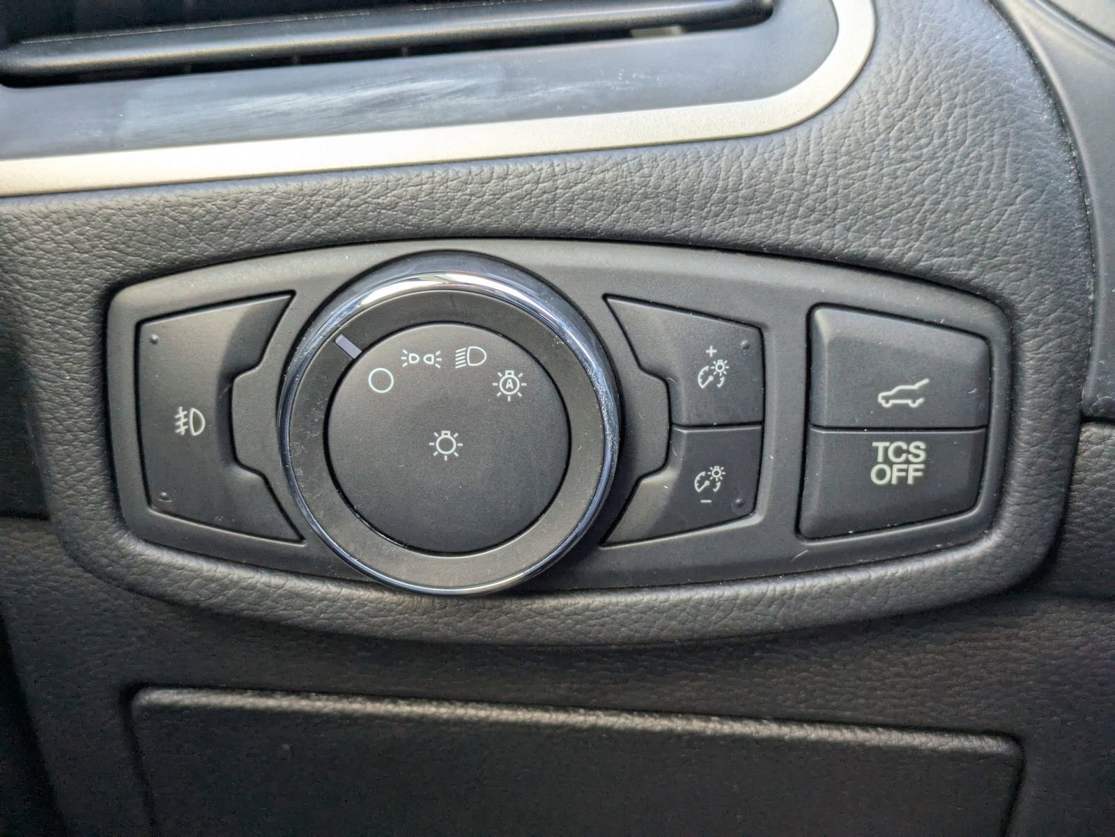 Certified 2022 Ford Edge SEL w/ Convenience Package image 25