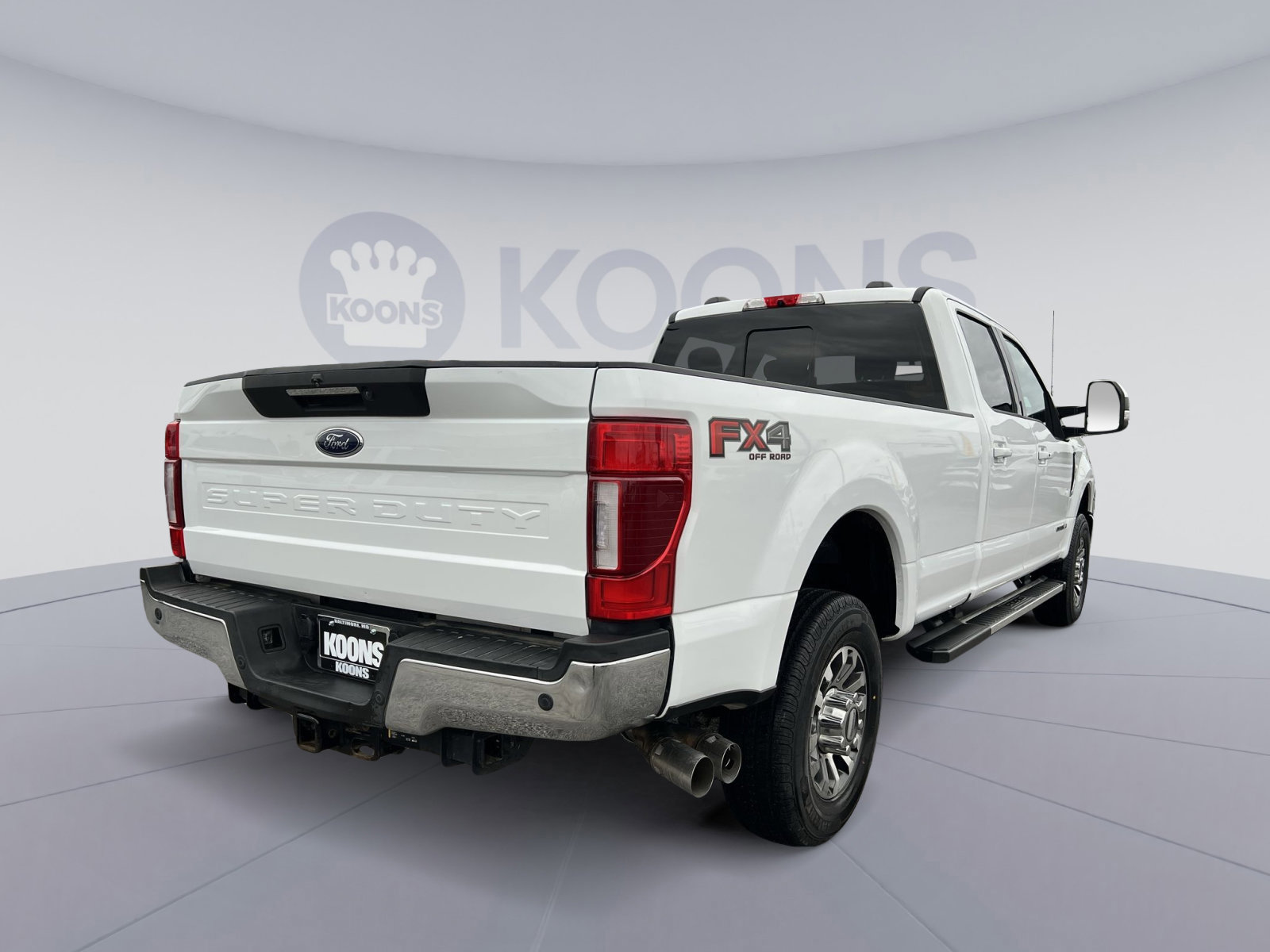 Certified 2022 Ford F350 Lariat w/ Lariat Ultimate Package image 4