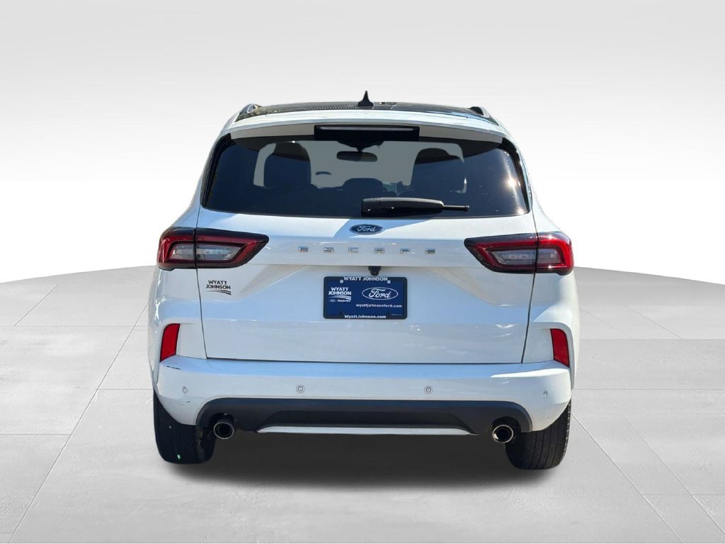 Certified 2023 Ford Escape ST-Line w/ Tech Pack #1 FWD image 5