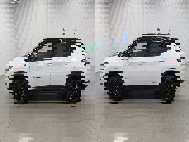 Used 2023 Jeep Compass Trailhawk