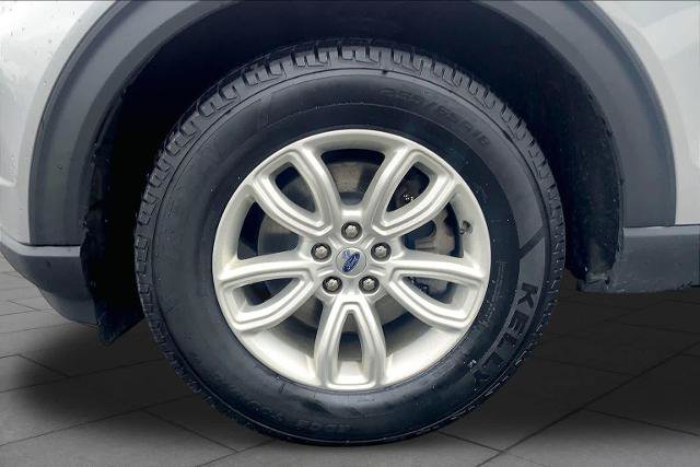 Certified 2021 Ford Explorer 4WD w/ Class III Trailer Tow Package image 11