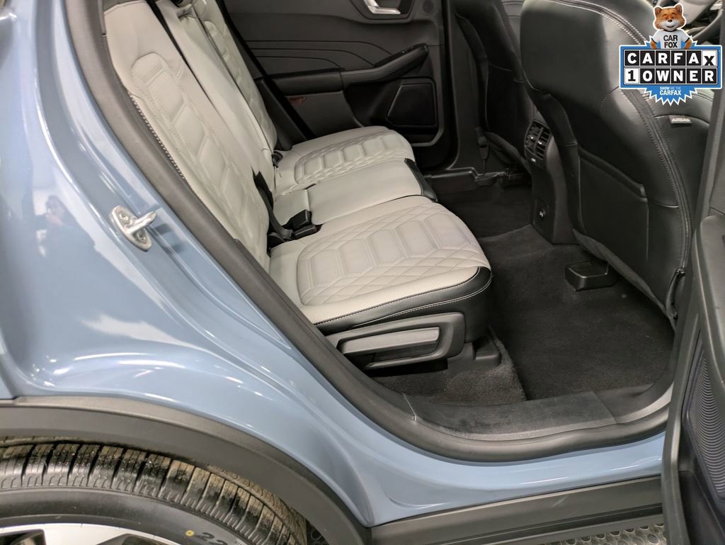 Certified 2023 Ford Escape Platinum w/ Premium Technology Package AWD/4WD image 28