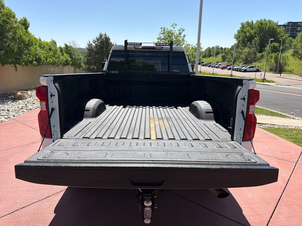 Used 2020 Chevrolet Silverado 3500 LT AWD/4WD image 26