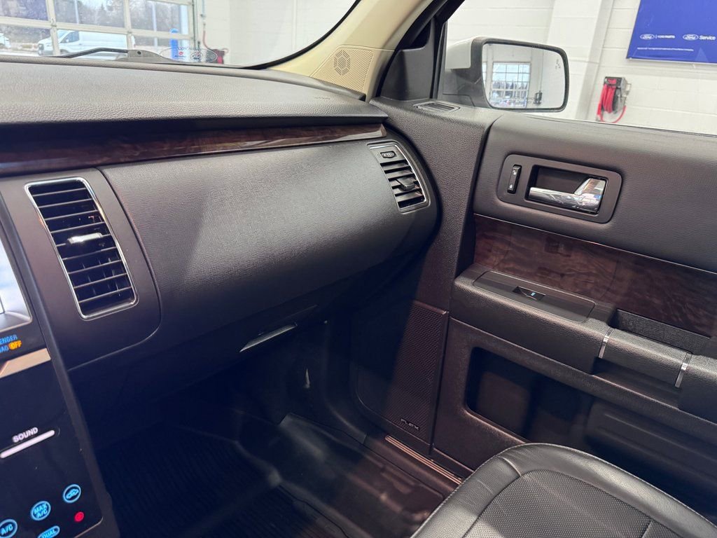 Certified 2019 Ford Flex Limited w/ Equipment Group 303A image 27