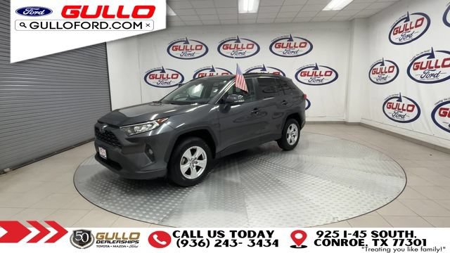 Used 2021 Toyota RAV4 XLE FWD image 4