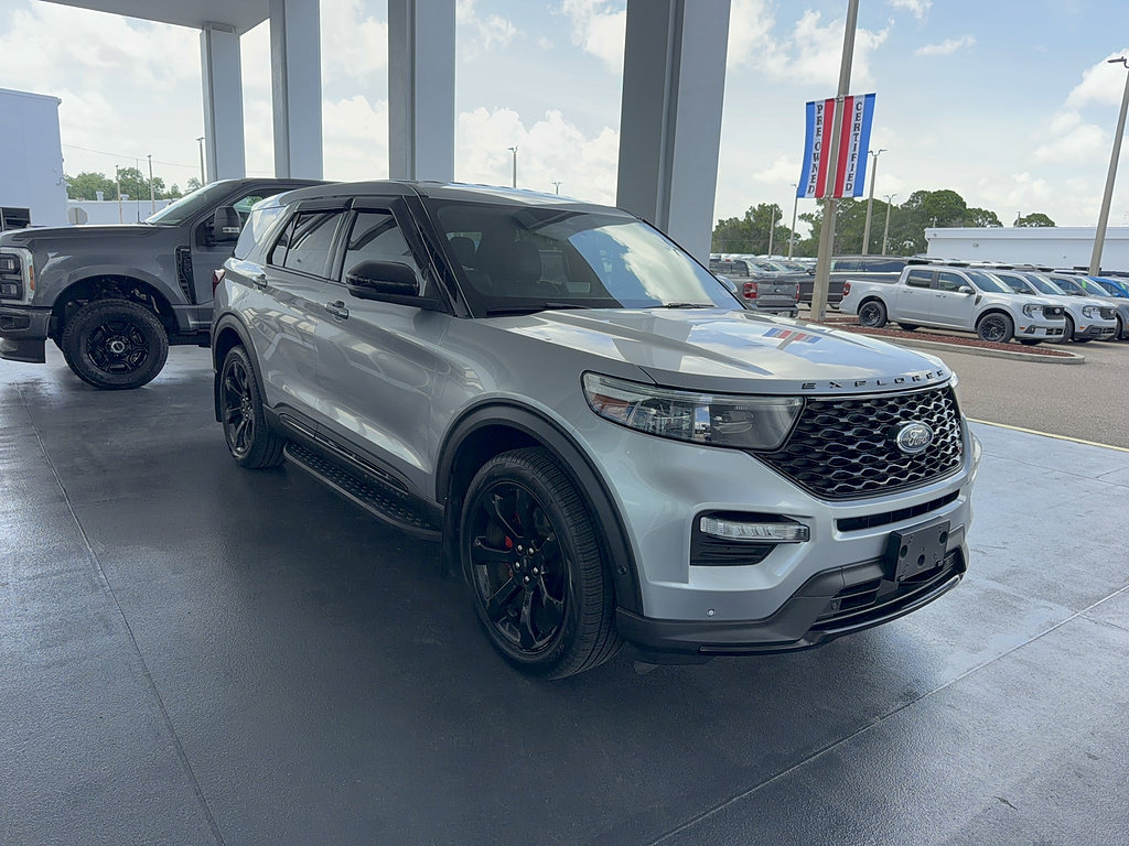 Certified 2021 Ford Explorer ST w/ Equipment Group 401A AWD/4WD image 4