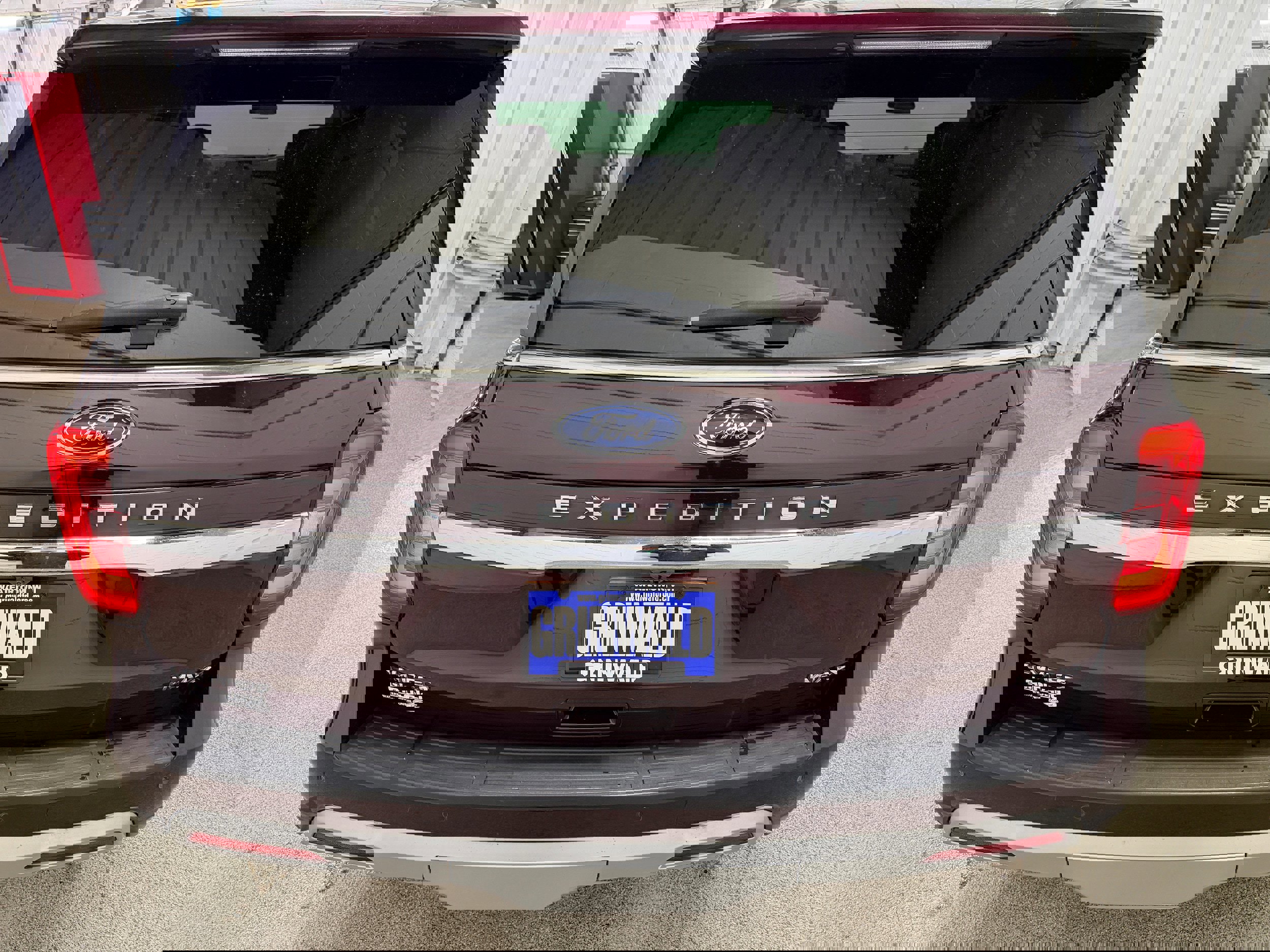 Certified 2024 Ford Expedition Max Limited image 4