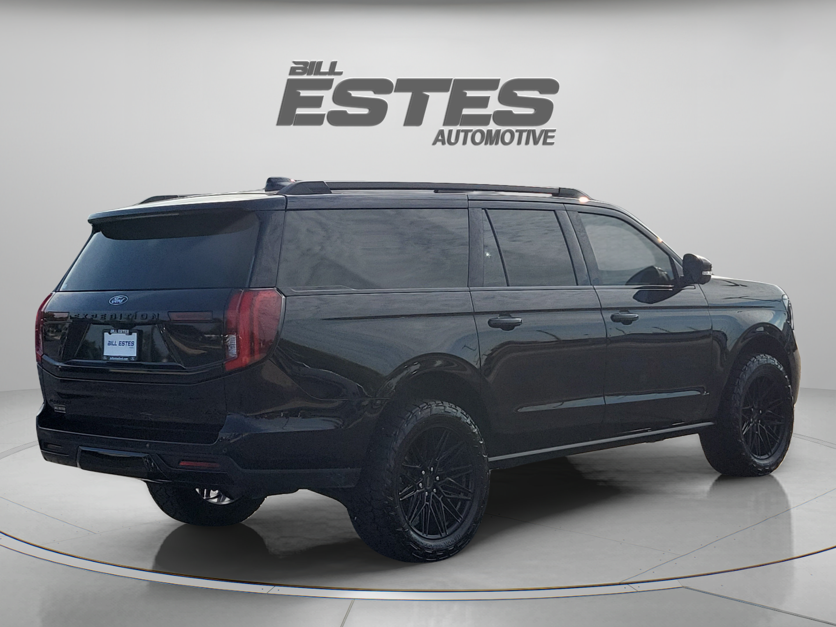 Certified 2026 Ford Expedition Max Platinum w/ Stealth Performance Package AWD/4WD image 4